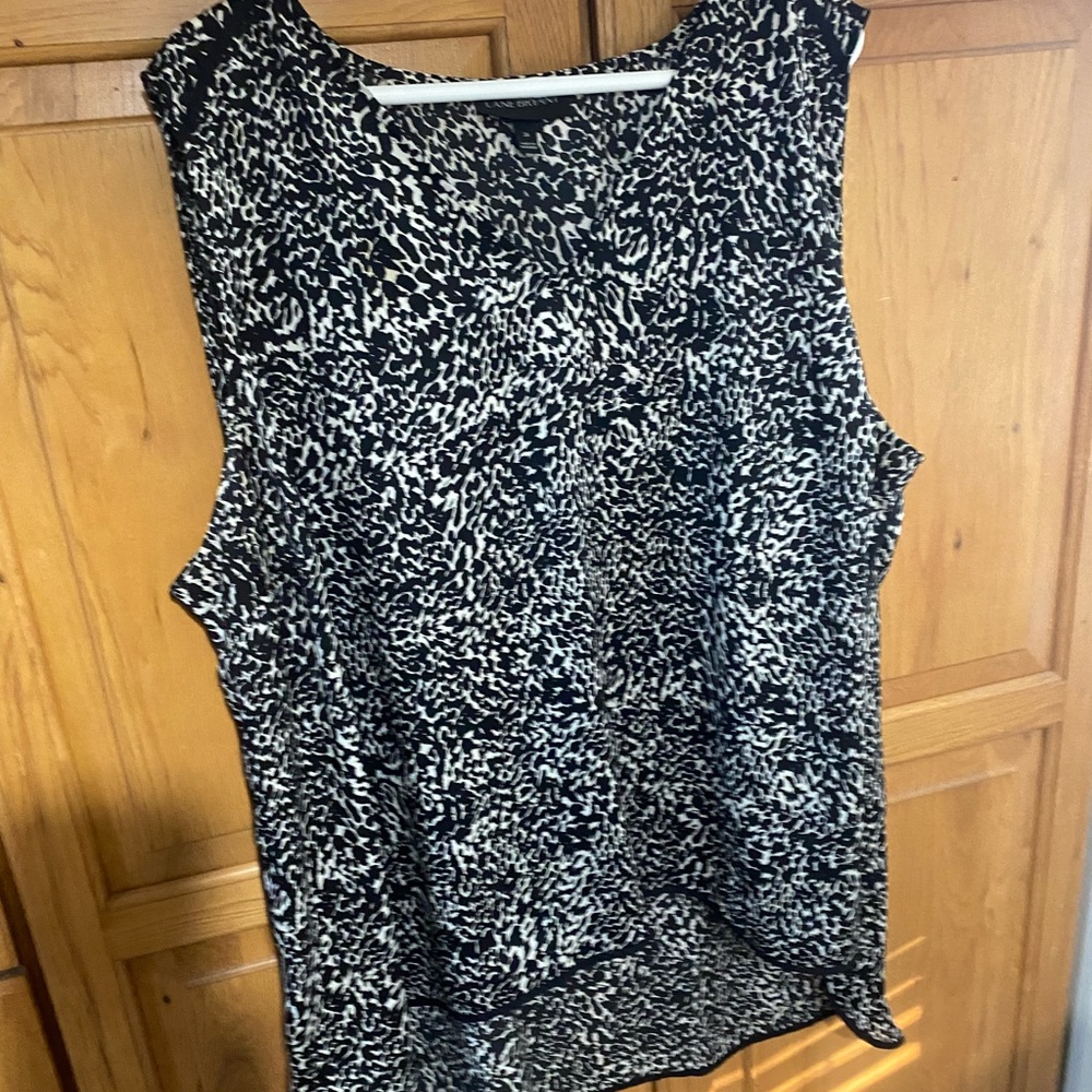 Lane Bryant high/low tank top size 26.